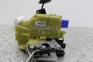 Изображение товара 140778 - 00140778 zamok dveri perednej pravoj