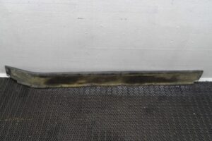 Изображение товара 140852 - 00140852 porog plastikovyj pravyj Toyota Venza