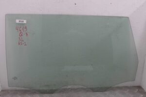 Изображение товара 00140864-1 - 00140864 1 steklo dveri zadnej levoj