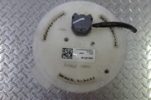 Изображение товара 140867 - 00140867 datchik urovnya topliva Skoda Yeti 2