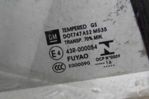 Изображение товара 140888 - 00140888 steklo dveri zadnej pravoj 2