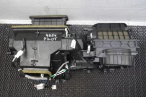 Изображение товара 140989 - 00140989 korpus otopitelya (pechki) 2