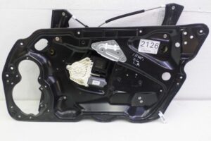 Изображение товара 141150 - 00141150 steklopodemnik perednij pravyj Volvo S40 2