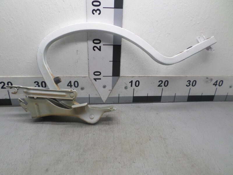 Изображение товара 141261 - 00141261 petlya kryshki bagazhnika