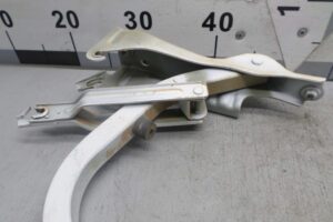 Изображение товара 141261 - 00141261 petlya kryshki bagazhnika 1