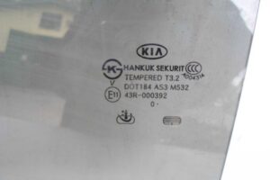 Изображение товара 141337 - 00141337 steklo dveri zadnej levoj Alfa Romeo 146 2