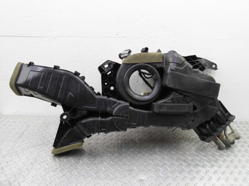 Изображение товара 141446 - 00141446 korpus otopitelya (pechki) Skoda Yeti