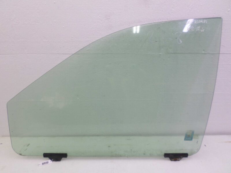 Изображение товара 141507 - 00141507 steklo dveri perednej levoj Peugeot 308