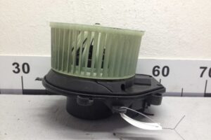 Изображение товара 141631 - 00141631 ventilyator otopitelya (motorchik pechki) Volkswagen Up 2