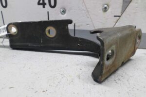 Изображение товара 141687 - 00141687 petlya kapota pravaya Isuzu Rodeo 3