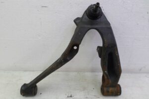 Изображение товара 141739 - 00141739 rychag perednij levyj nizhnij Toyota Venza 3