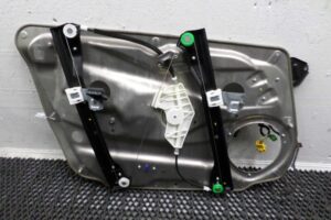 Изображение товара 141798 - 00141798 steklopodemnik perednij pravyj Ford Explorer 1