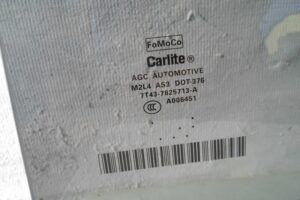 Изображение товара 141837 - 00141837 steklo dveri zadnej levoj Ford Kuga 1