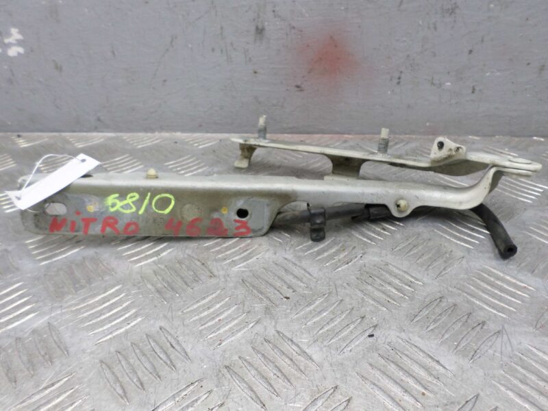 Изображение товара 111966 - 00141879 petlya kapota levaya