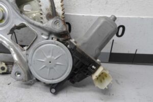 Изображение товара 141883 - 00141883 steklopodemnik zadnij levyj Toyota Hiace 1