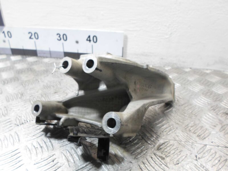 Изображение товара 141952 - 00141952 kronshtejn dvigatelya