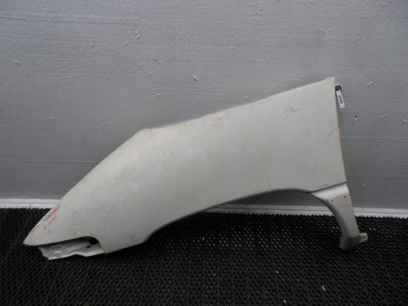 Изображение товара 141979 - 00141979 krylo levoe