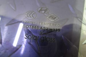 Изображение товара 142078 - 00142078 steklo dveri zadnej levoj 2