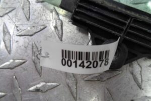 Изображение товара 142078 - 00142078 steklo dveri zadnej levoj 3