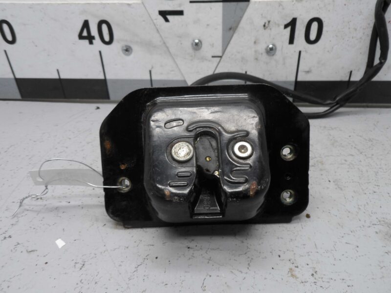 Изображение товара 142101 - 00142101 zamok bagazhnika