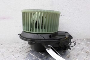 Изображение товара 142141 - 00142141 ventilyator otopitelya (motorchik pechki) Volkswagen Up 2