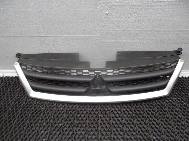 Изображение товара 142156 - 00142156 reshetka radiatora