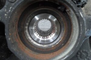 Изображение товара 142159 - 00142159 stupitsa zadnyaya levaya Ford Mondeo 1