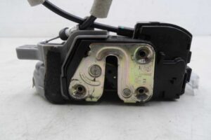 Изображение товара 142185 - 00142185 zamok dveri perednej pravoj Alfa Romeo 146 3
