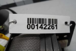 Изображение товара 142261 - 00142261 remen bezopasnosti Porsche Macan 3