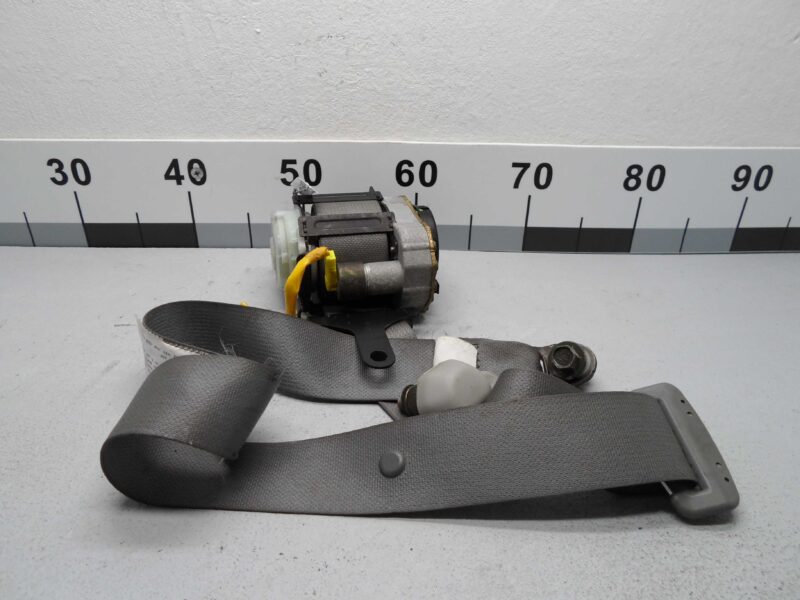 Изображение товара 142261 - 00142261 remen bezopasnosti Porsche Macan