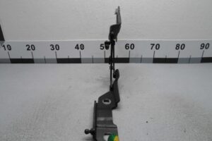 Изображение товара 142411 - 00142411 petlya kapota pravaya 2