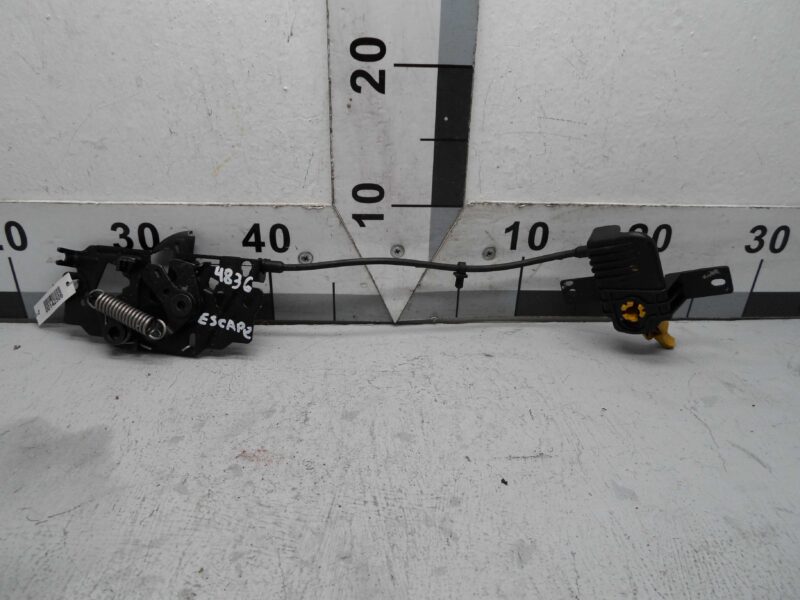 Изображение товара 142506 - 00142506 zamok kapota