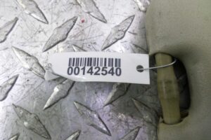 Изображение товара 142540 - 00142540 kozyrek solntsezaschitnyj Mercedes CL 3