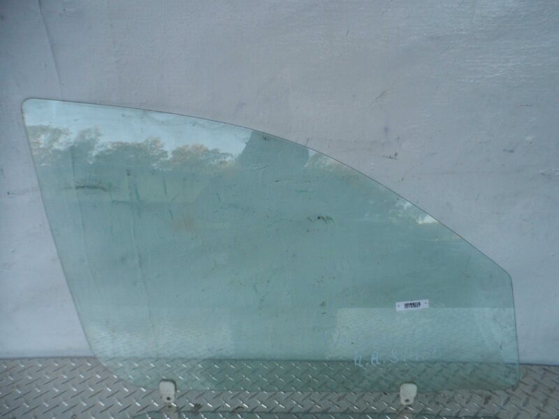 Изображение товара 142627 - 00142627 steklo dveri perednej pravoj Infiniti QX60