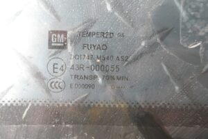 Изображение товара 142730 - 00142730 steklo dveri zadnej levoj 1