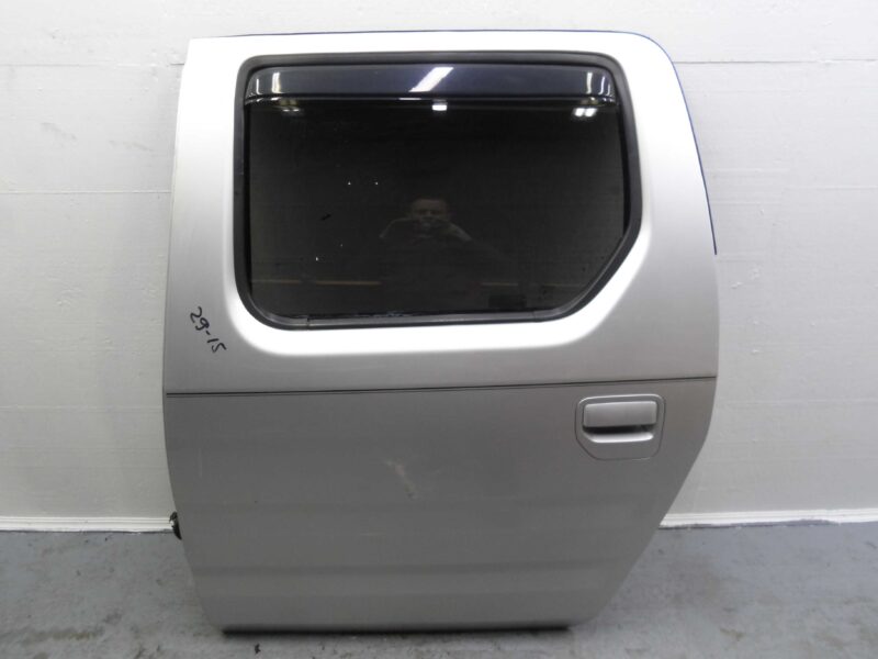 Изображение товара 142809 - 00142809 dver zadnyaya levaya Renault Logan