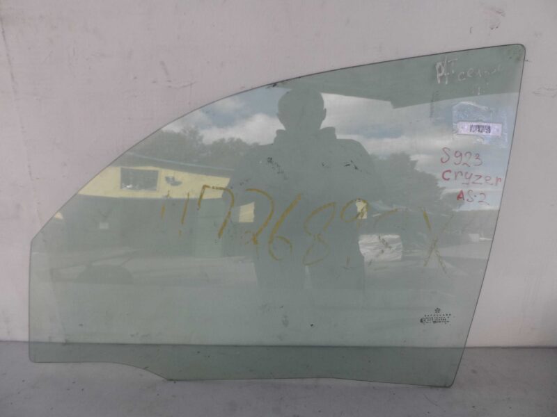 Изображение товара 142825 - 00142825 steklo dveri perednej levoj