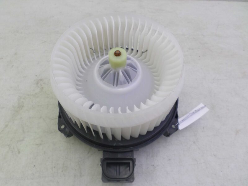 Изображение товара 142865 - 00142865 ventilyator otopitelya (motorchik pechki) Ford F 150