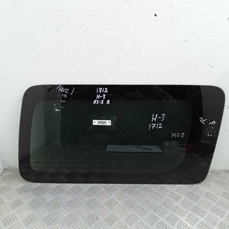 Изображение товара 142972 - 00142972 steklo kuzovnoe pravoe