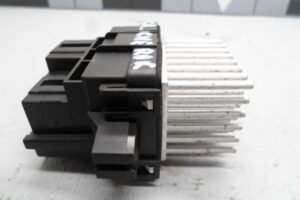 Изображение товара 143045 - 00143045 rezistor otopitelya Hyundai H1 1