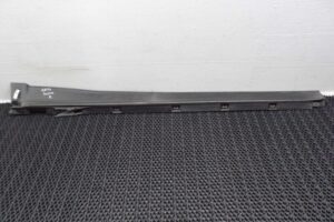 Изображение товара 143099 - 00143099 porog plastikovyj pravyj Skoda Yeti 3