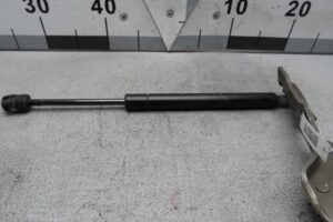 Изображение товара 143111 - 00143111 petlya kapota levaya SAAB 9 3 1