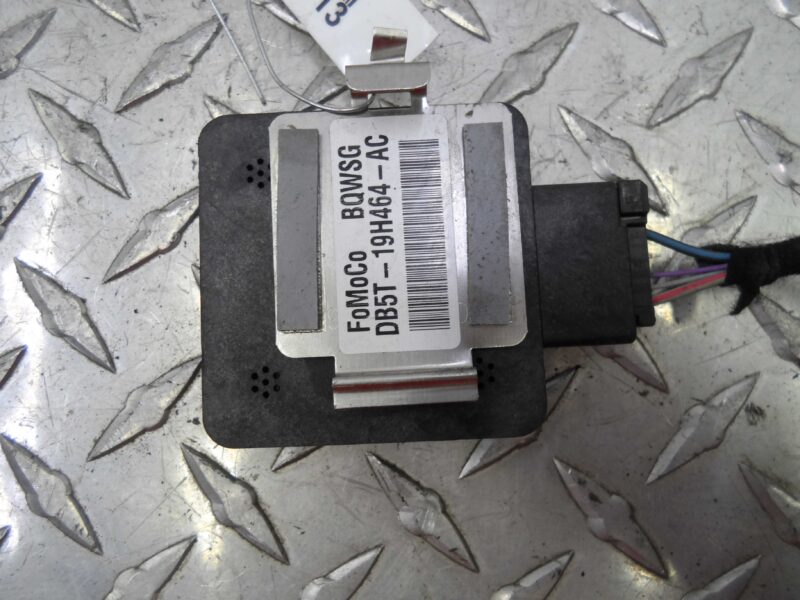 Изображение товара 143113 - 00143113 blok upravleniya Skoda Yeti