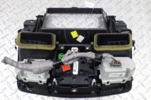 Изображение товара 143211 - 00143211 panel upravleniya magnitoloj 1