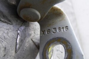 Изображение товара 143224 - 00143224 petlya dveri zadnyaya 1