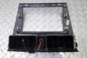 Изображение товара 143255 - 00143255 deflektor obduva salona Pontiac Vibe 2