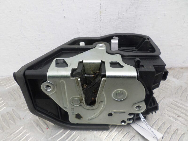 Изображение товара 143299 - 00143299 zamok dveri zadnej levoj