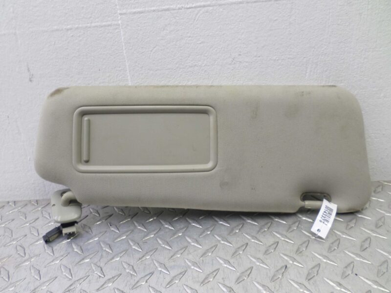 Изображение товара 143336 - 00143336 kozyrek solntsezaschitnyj Citroen C5