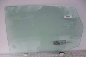 Изображение товара 143401 - 00143401 steklo dveri zadnej levoj Toyota Hiace