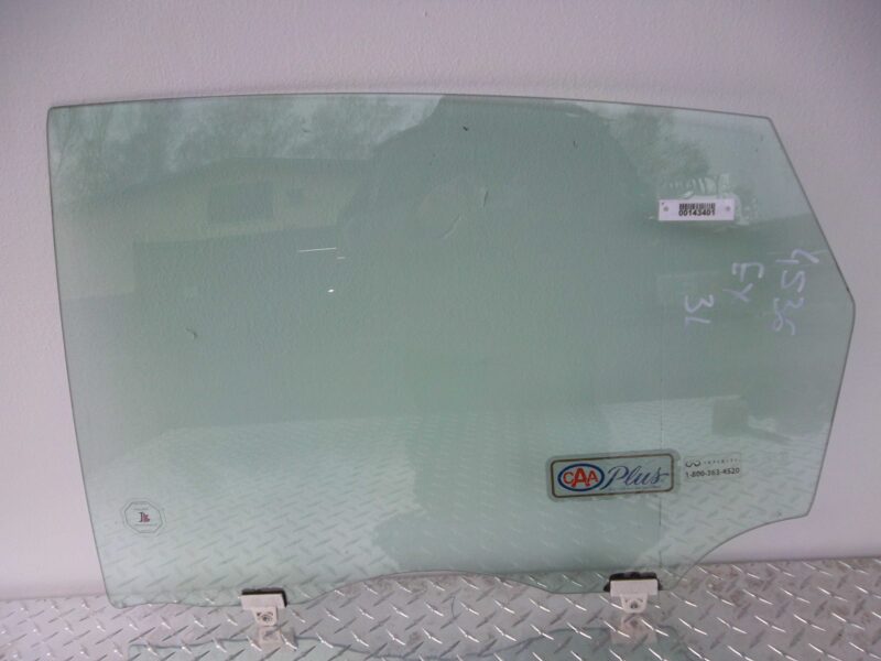Изображение товара 143401 - 00143401 steklo dveri zadnej levoj Toyota Hiace